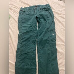 Women’s hiking pants
